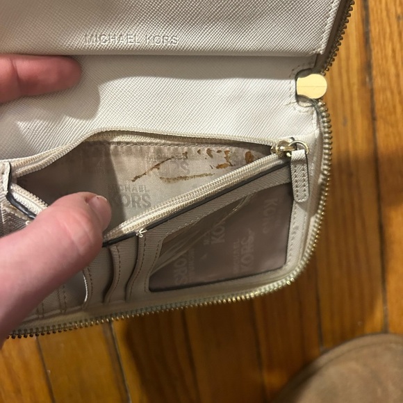 Michael Kors Cream Monogram Wallet with Gold Accents - Picture 6 of 11